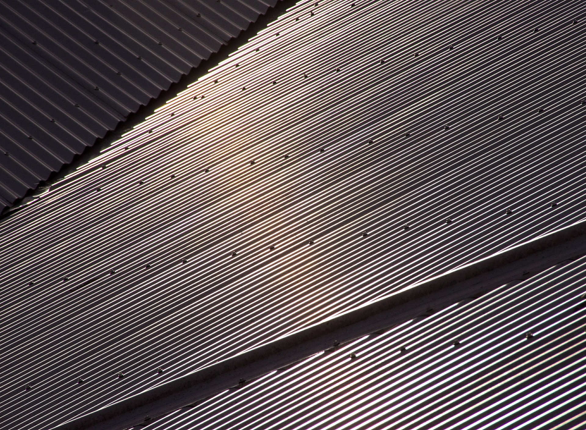 different types of metal roofing